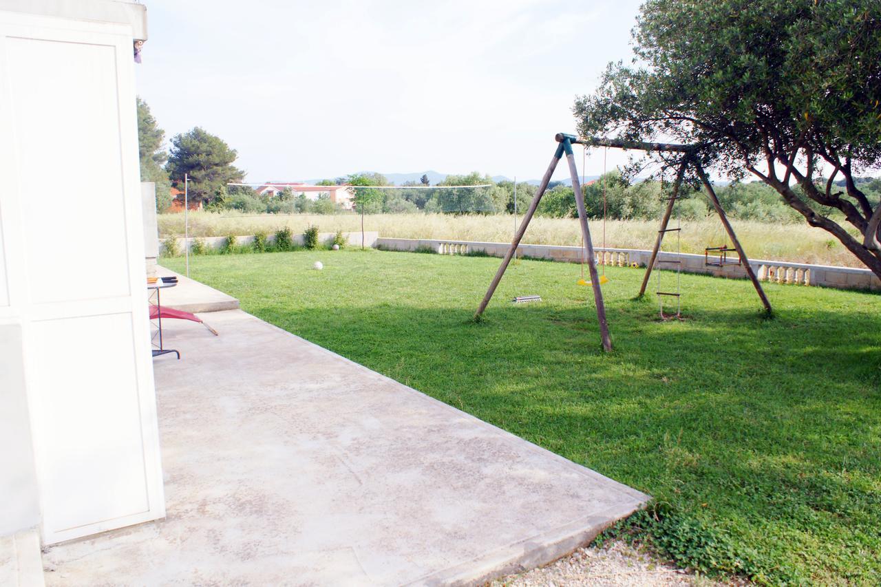 Apartments Martina Bibinje Extérieur photo